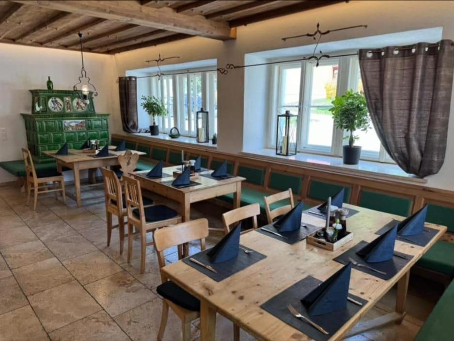 Mala Taverna Kalwang Exterior photo